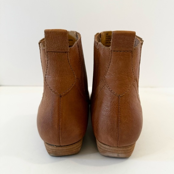 Kork-Ease Prairie Western Leather Booties - Picture 7 of 13